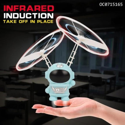 Flying Spaceman Toy For Kids - Vistora